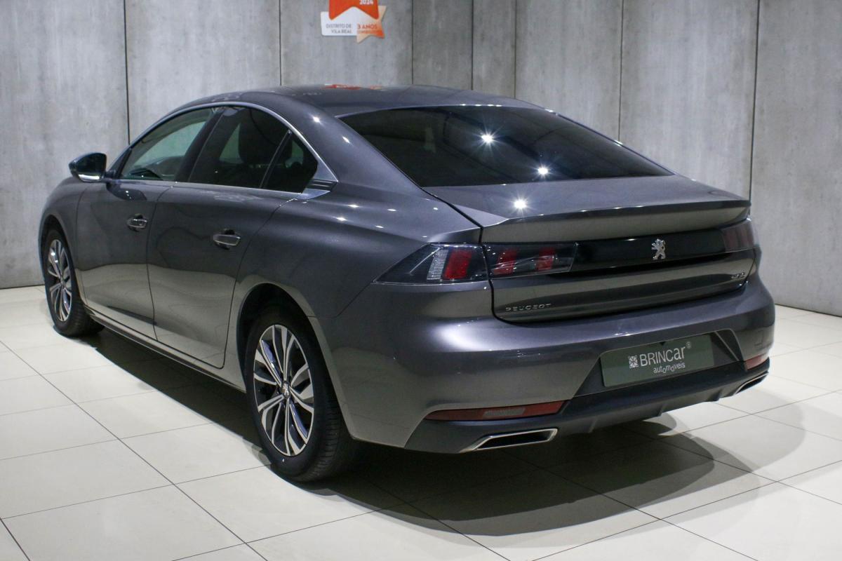 peugeot-508-2022-gasolina-1199cc
