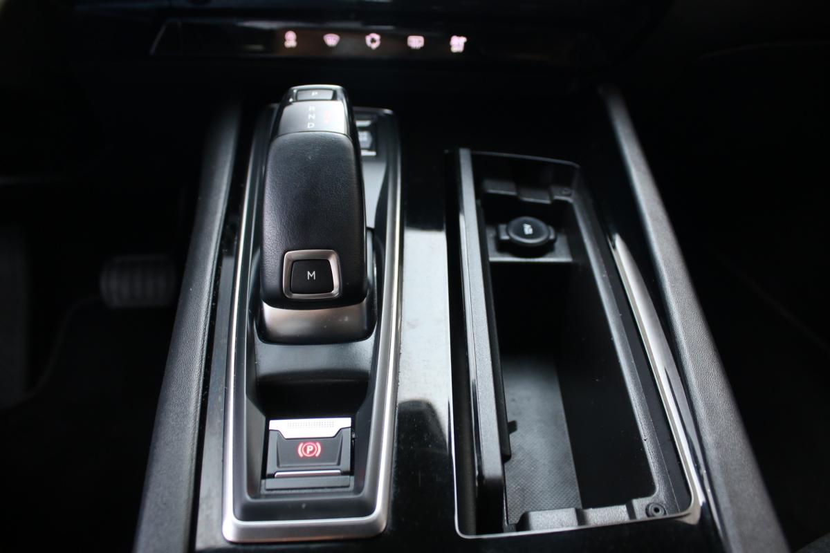 peugeot-508-2022-gasolina-1199cc