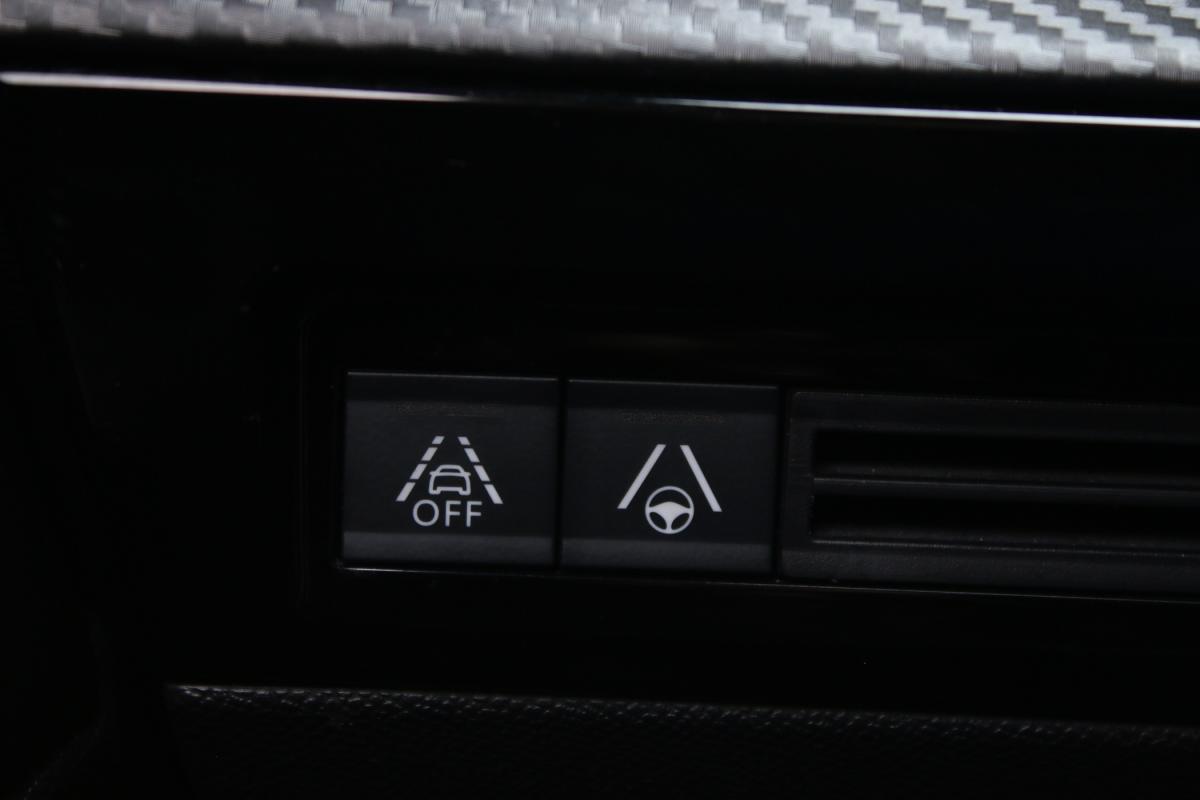 peugeot-508-2022-gasolina-1199cc