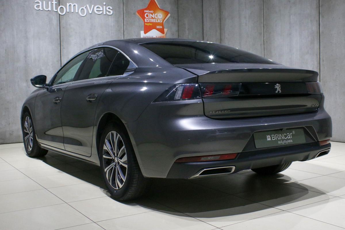 peugeot-508-2022-gasolina-1199cc