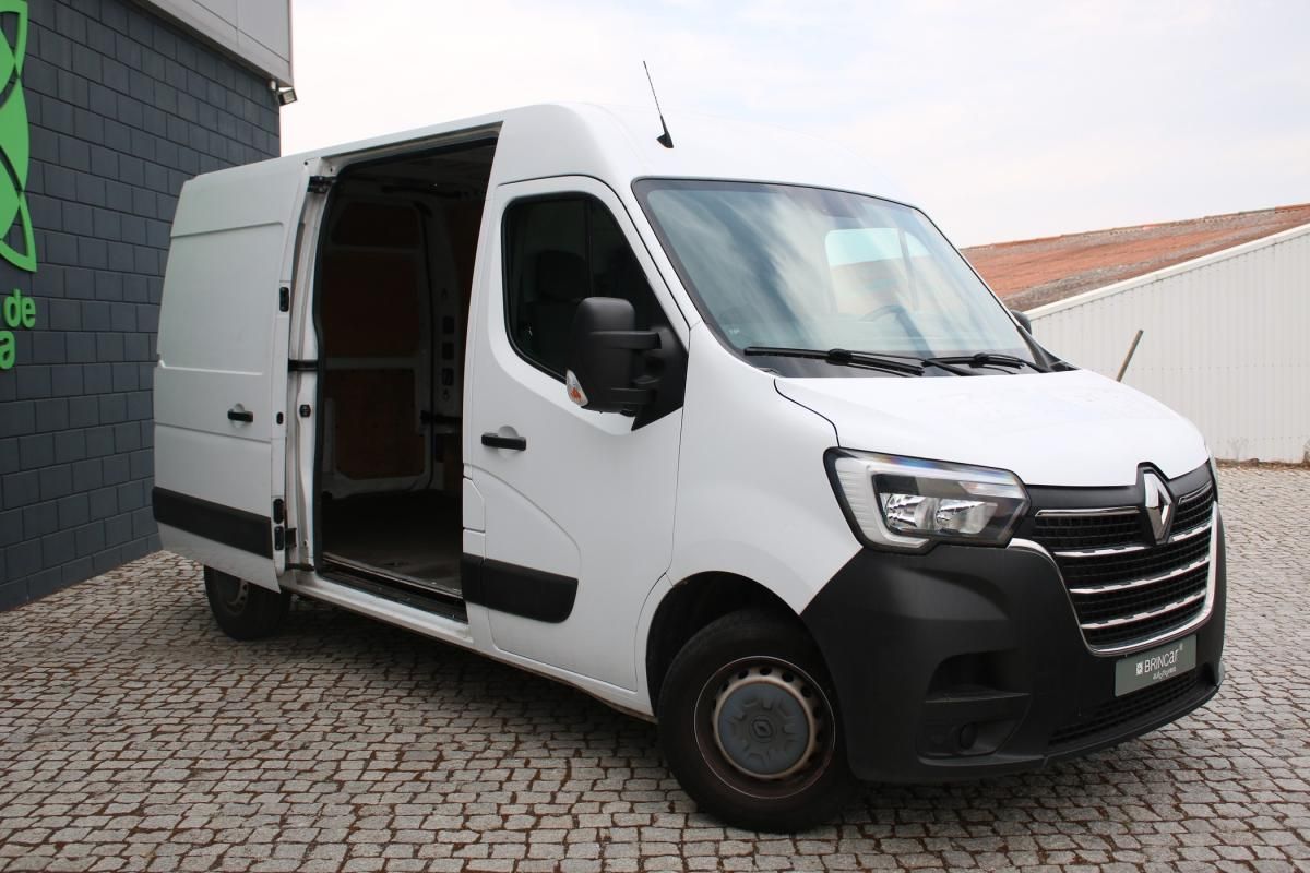 renault-master-2023-diesel-2299cc