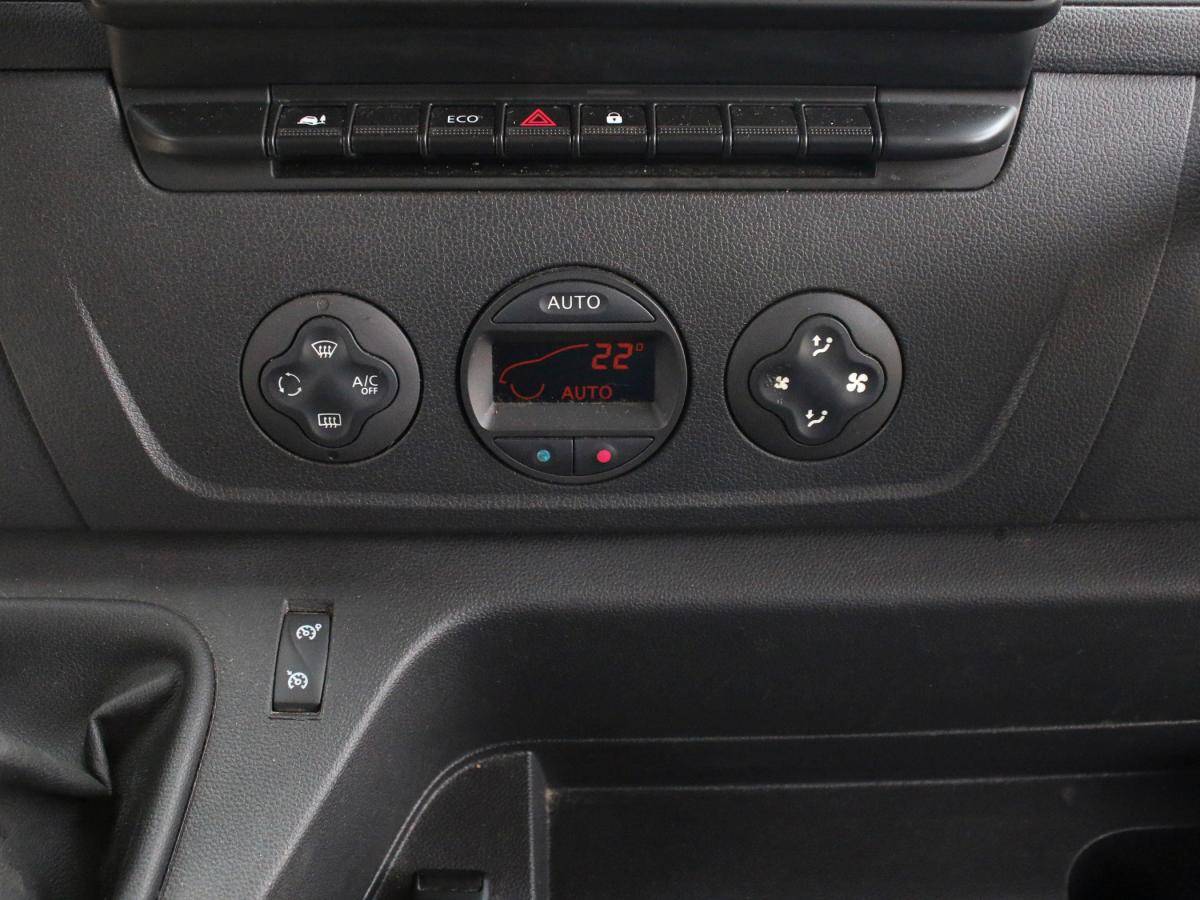 renault-master-2023-diesel-2299cc
