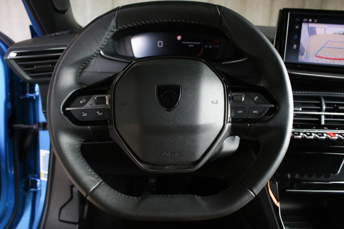 peugeot-2008-2024-gasolina-1199cc
