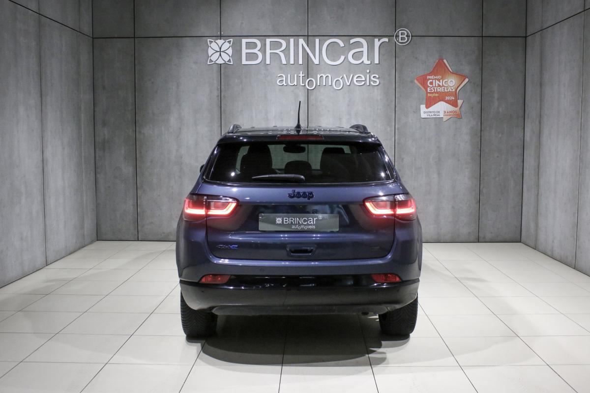 jeep-compass-2023-hibrido-a-gasolina-1332cc