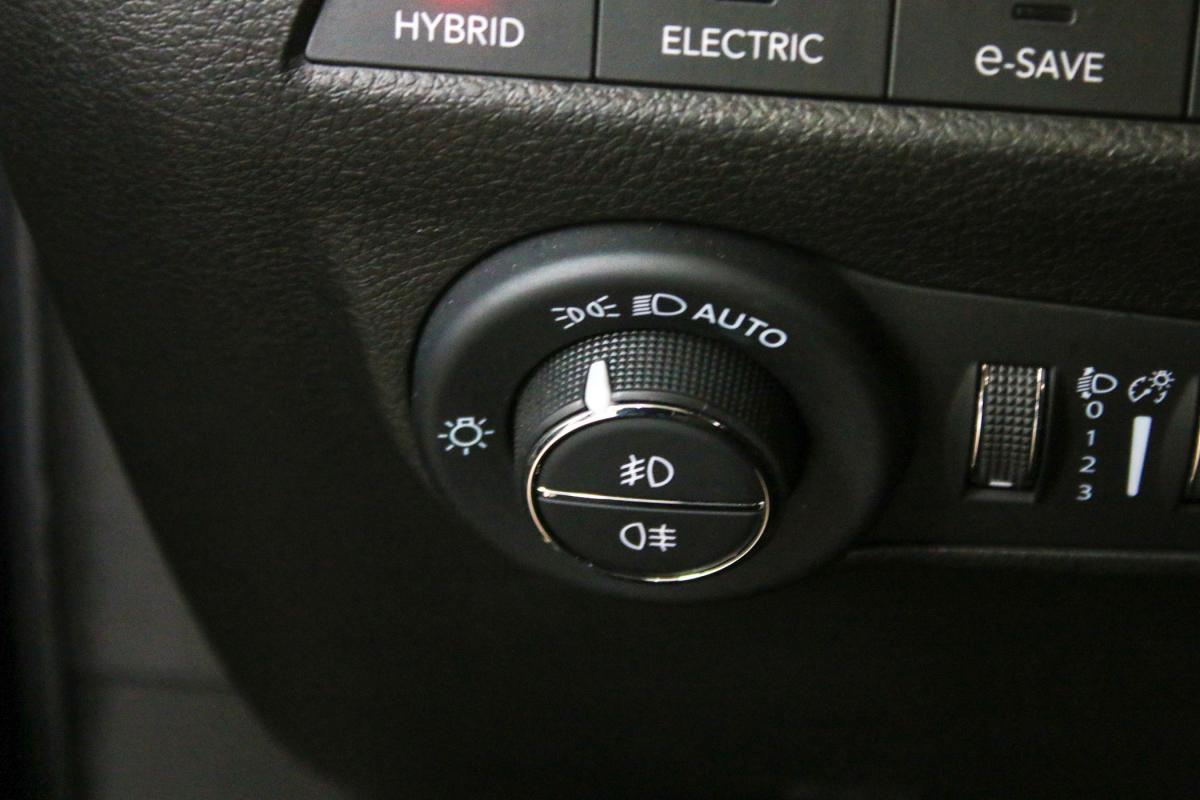 jeep-compass-2023-hibrido-a-gasolina-1332cc