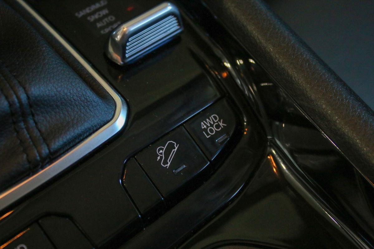 jeep-compass-2023-hibrido-a-gasolina-1332cc
