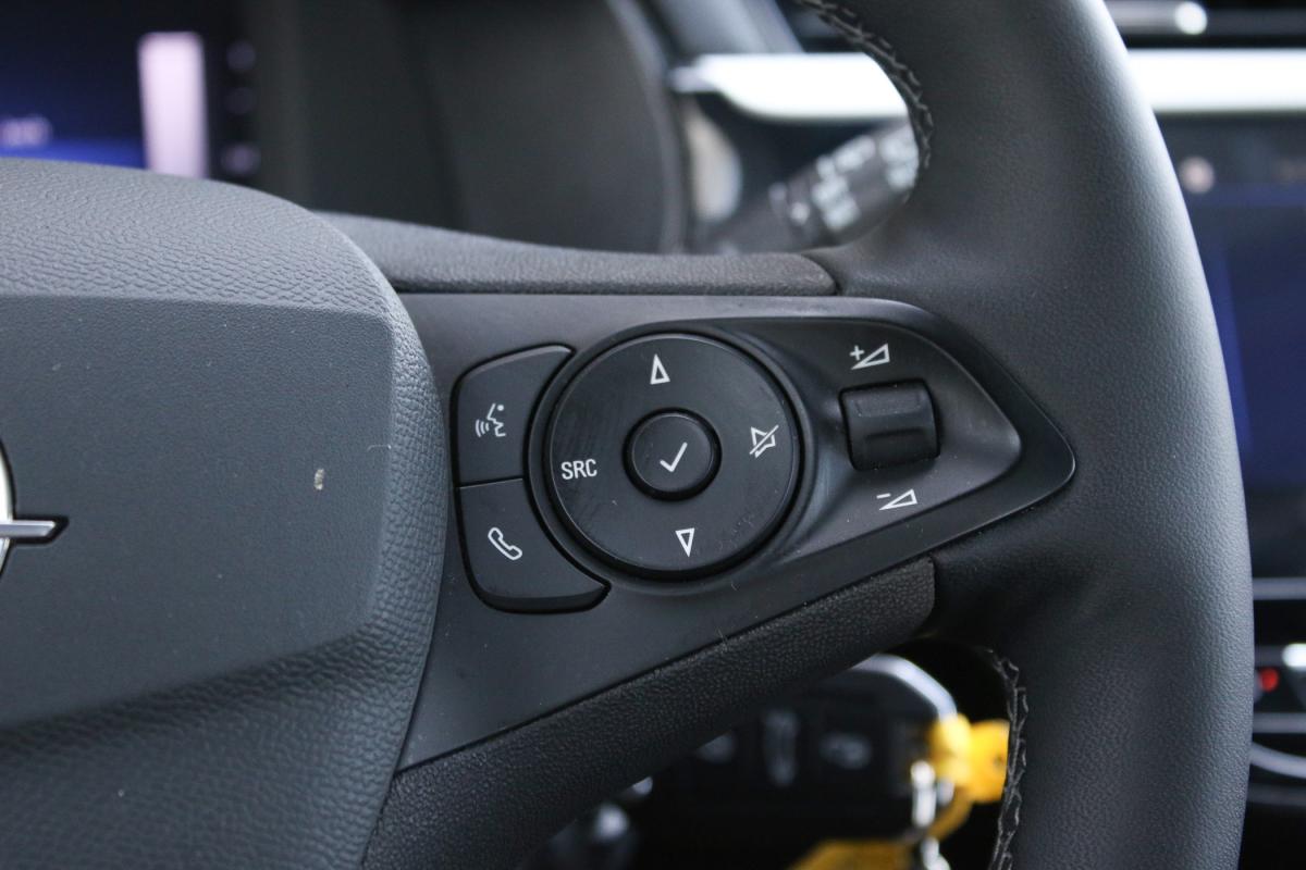 opel-corsa-2024-gasolina-1199cc