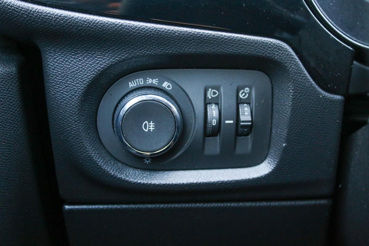 opel-corsa-2024-gasolina-1199cc