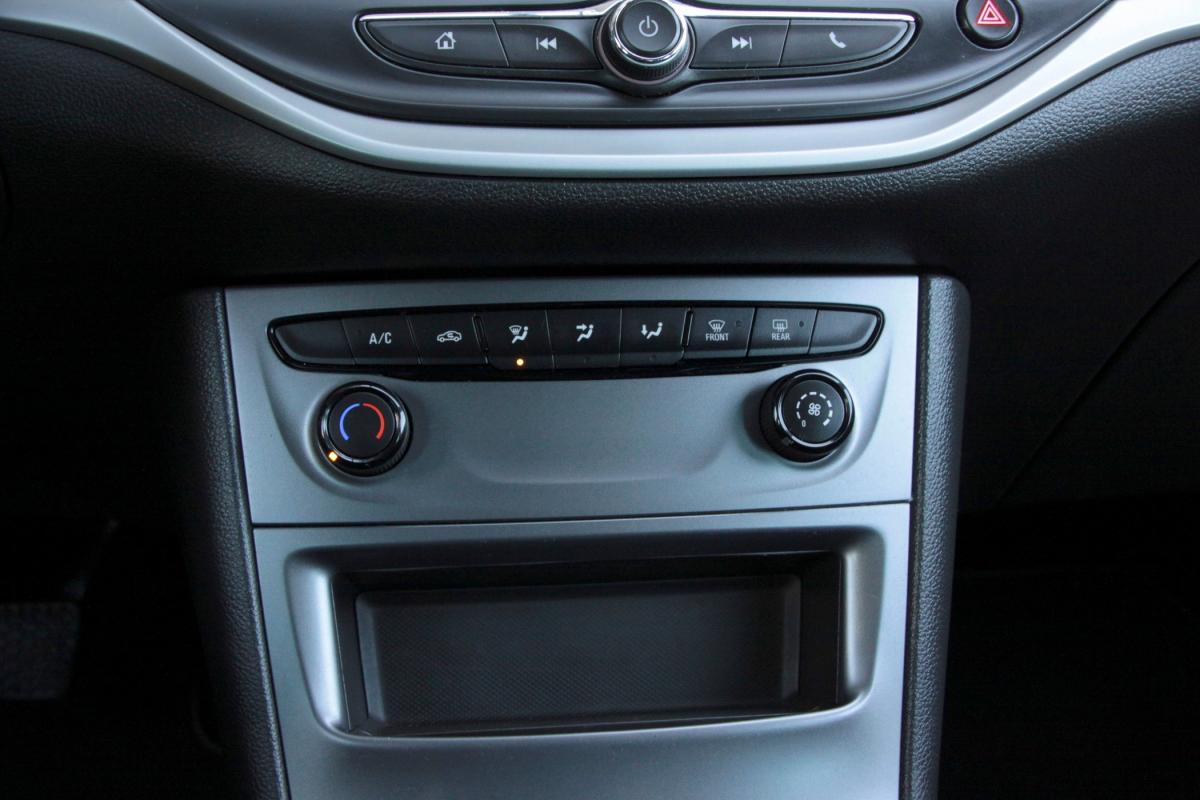 opel-astra-2019-gasolina-999cc