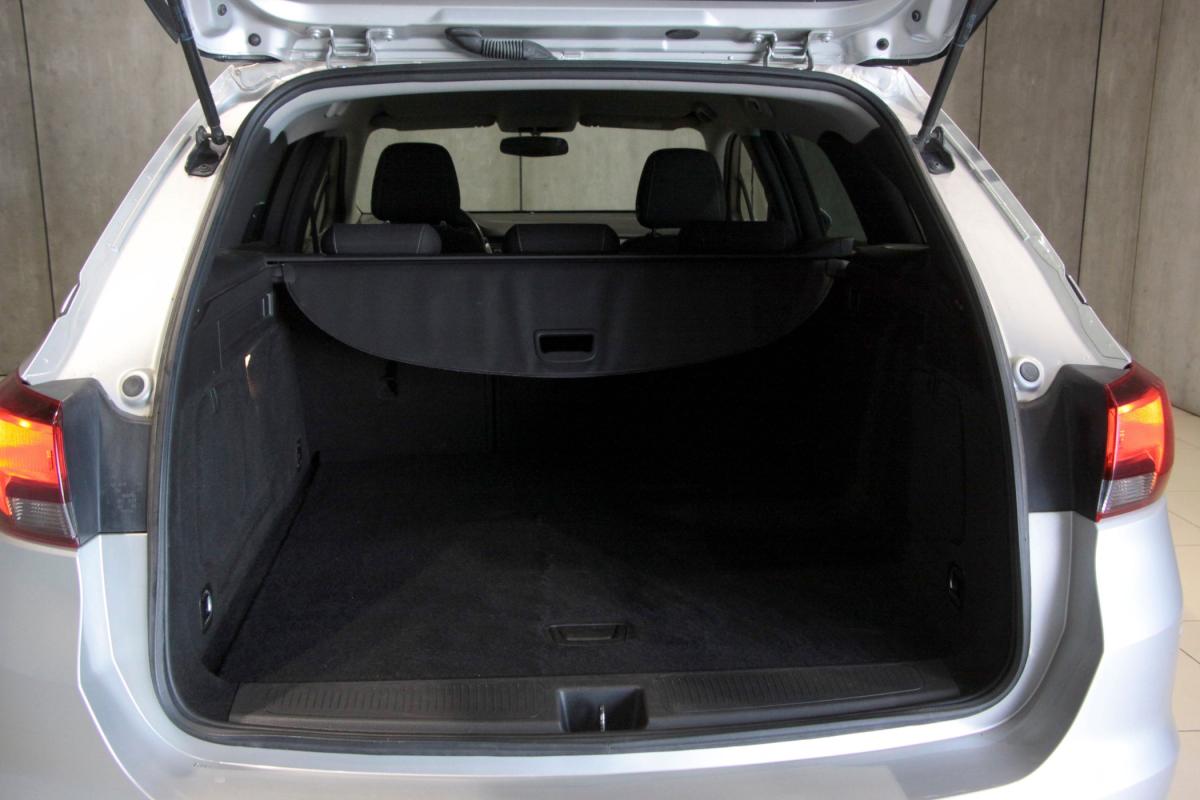 opel-astra-2019-gasolina-999cc