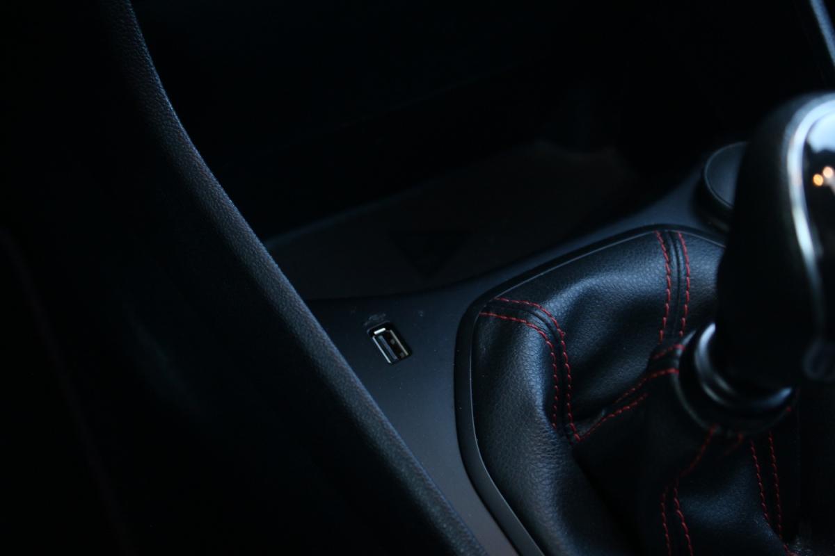 ford-fiesta-2022-gasolina-998cc
