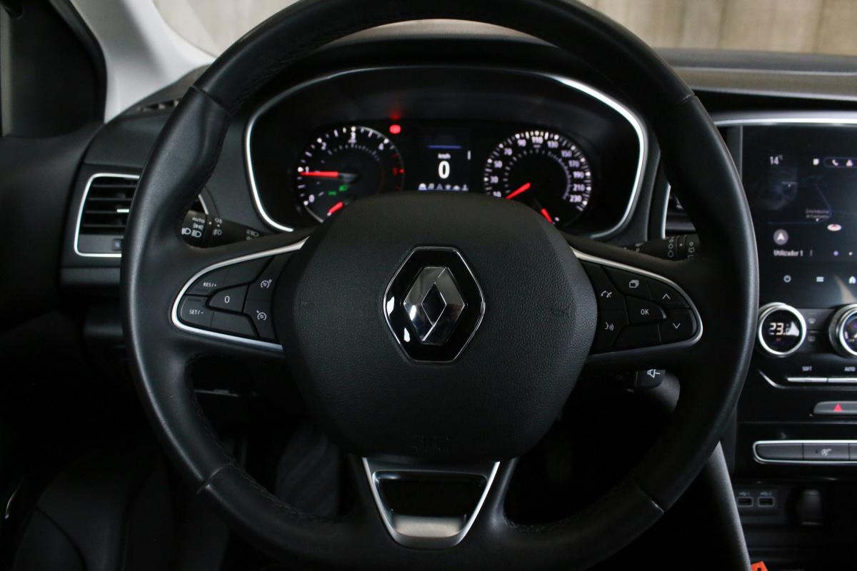 renault-megane-2022-diesel-1461cc