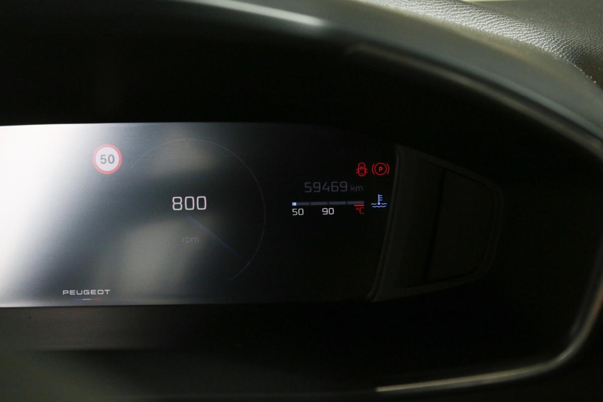 peugeot-2008-2024-gasolina-1199cc