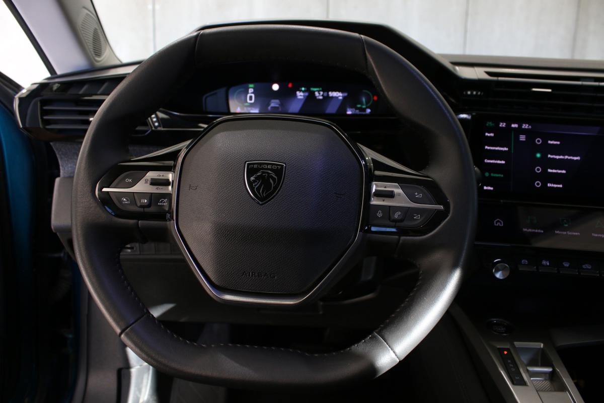peugeot-408-2023-gasolina-1199cc