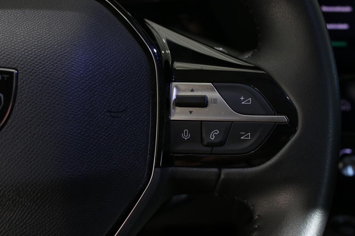 peugeot-408-2023-gasolina-1199cc