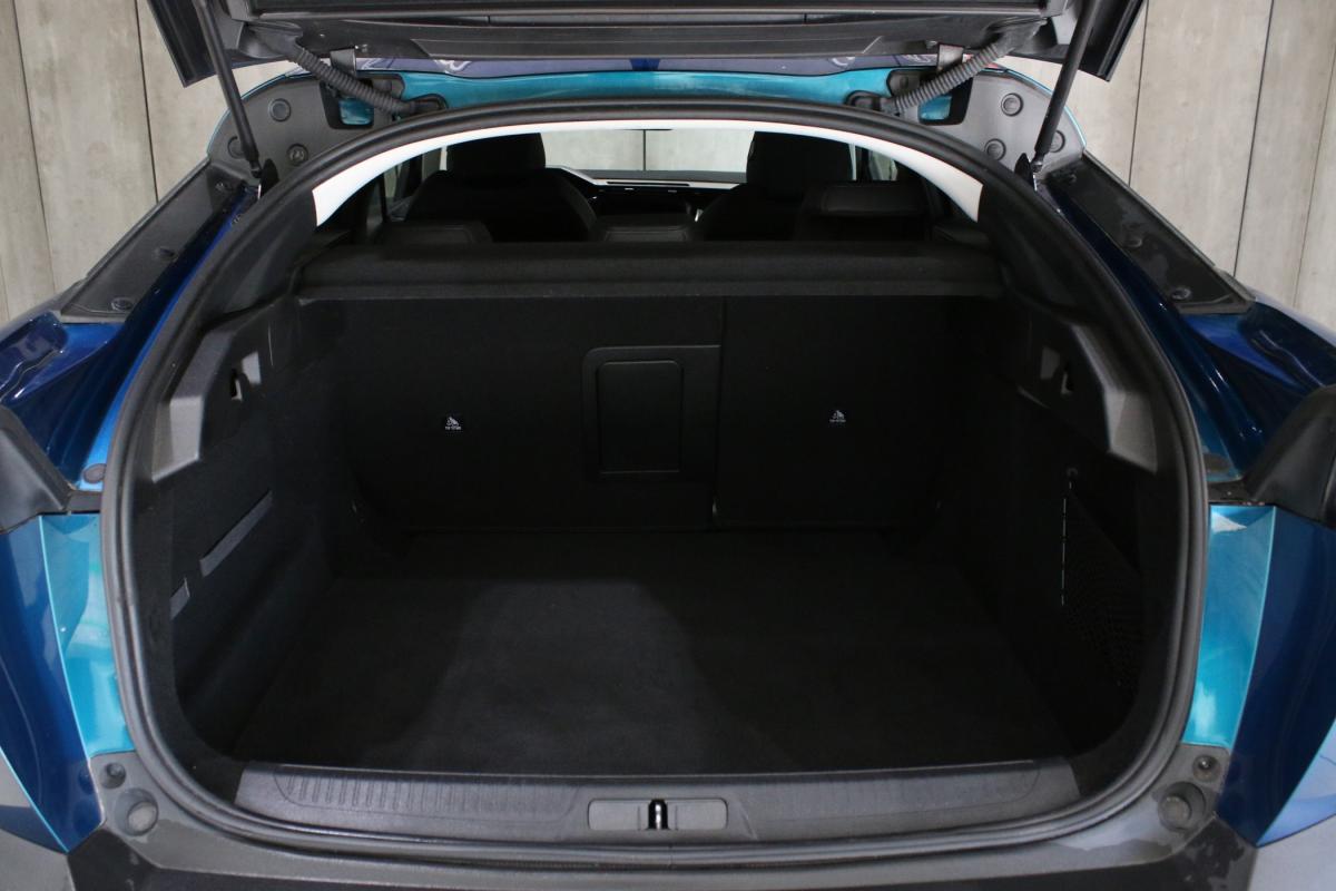 peugeot-408-2023-gasolina-1199cc