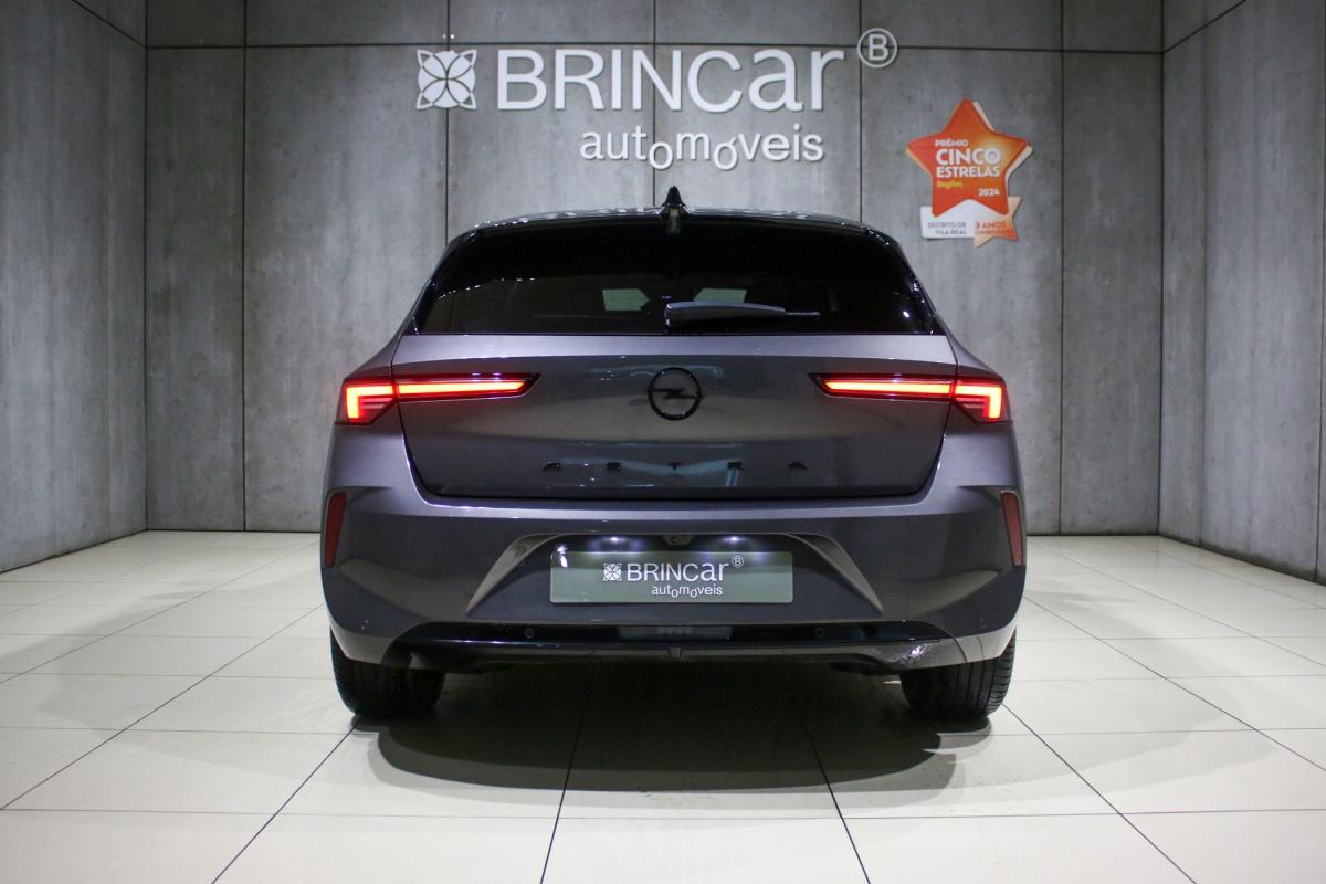 opel-astra-2023-gasolina-1199cc