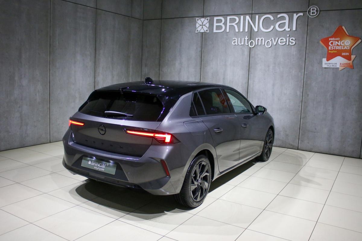 opel-astra-2023-gasolina-1199cc