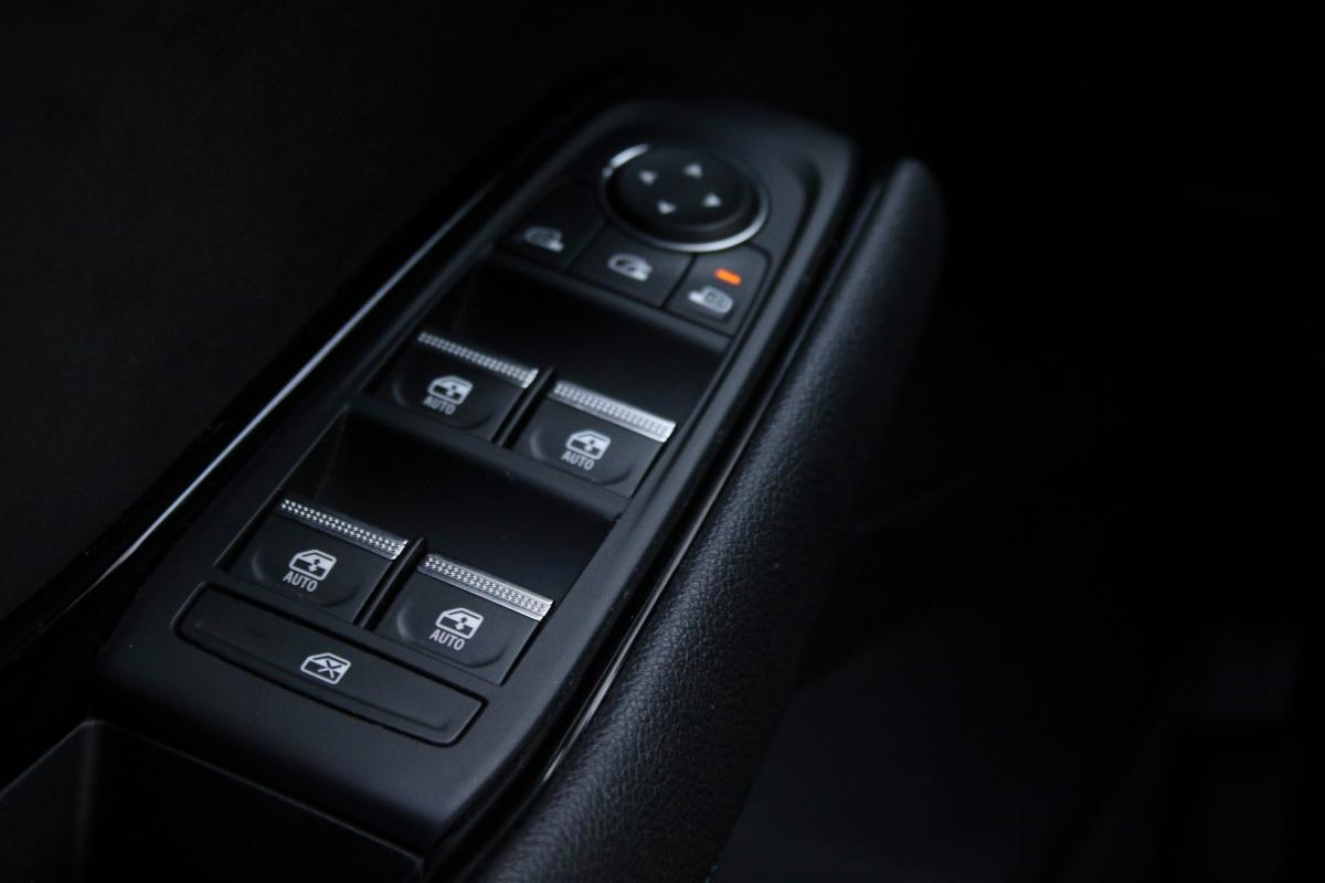 renault-espace-2024-hibrido-a-gasolina-1199cc