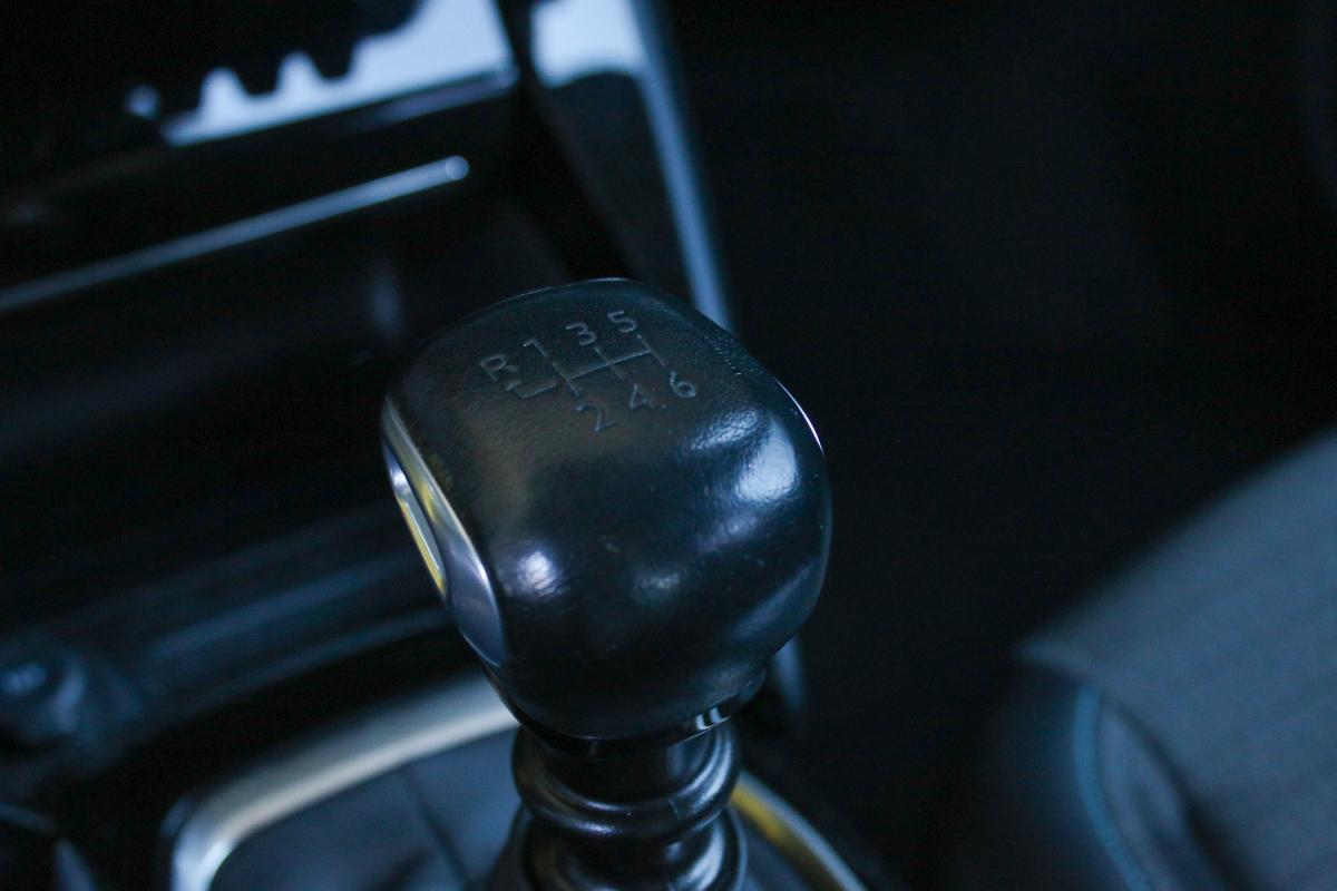 peugeot-208-2023-gasolina-1199cc