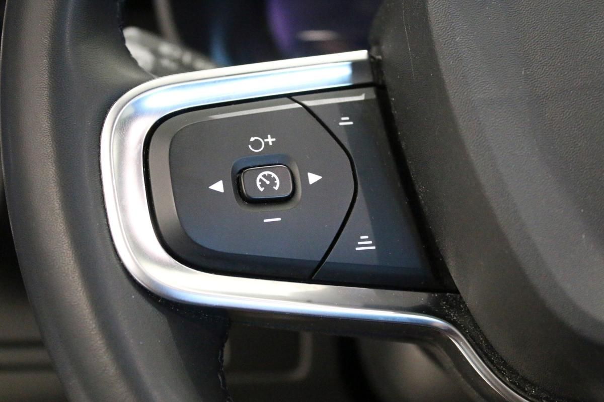 volvo-c40-2023-eletrico-0cc