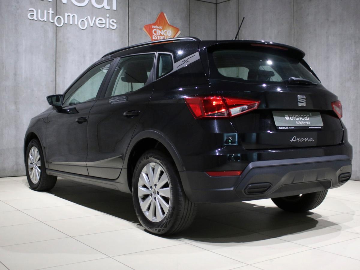 seat-arona-2023-gasolina-999cc