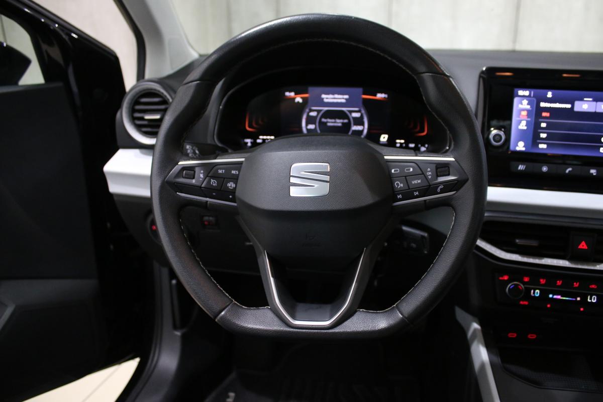 seat-arona-2023-gasolina-999cc