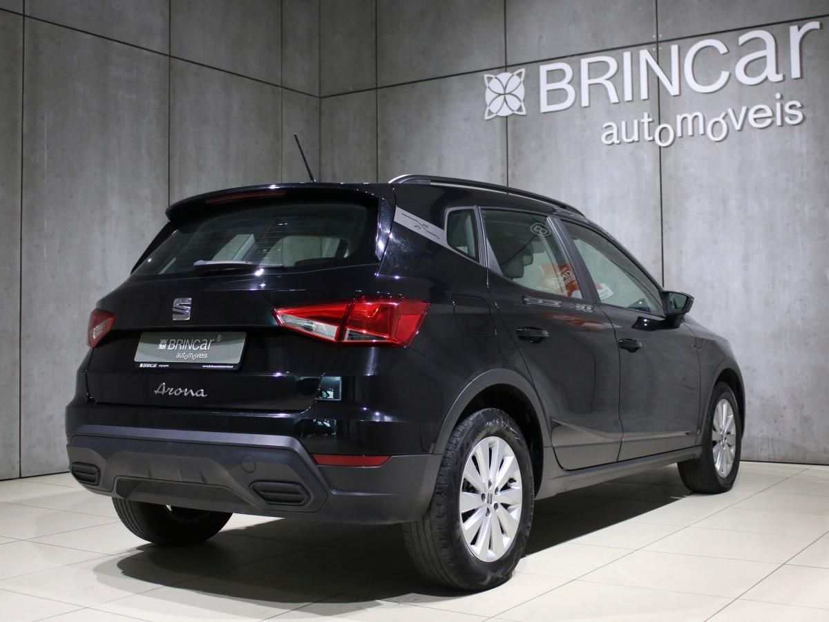 seat-arona-2023-gasolina-999cc