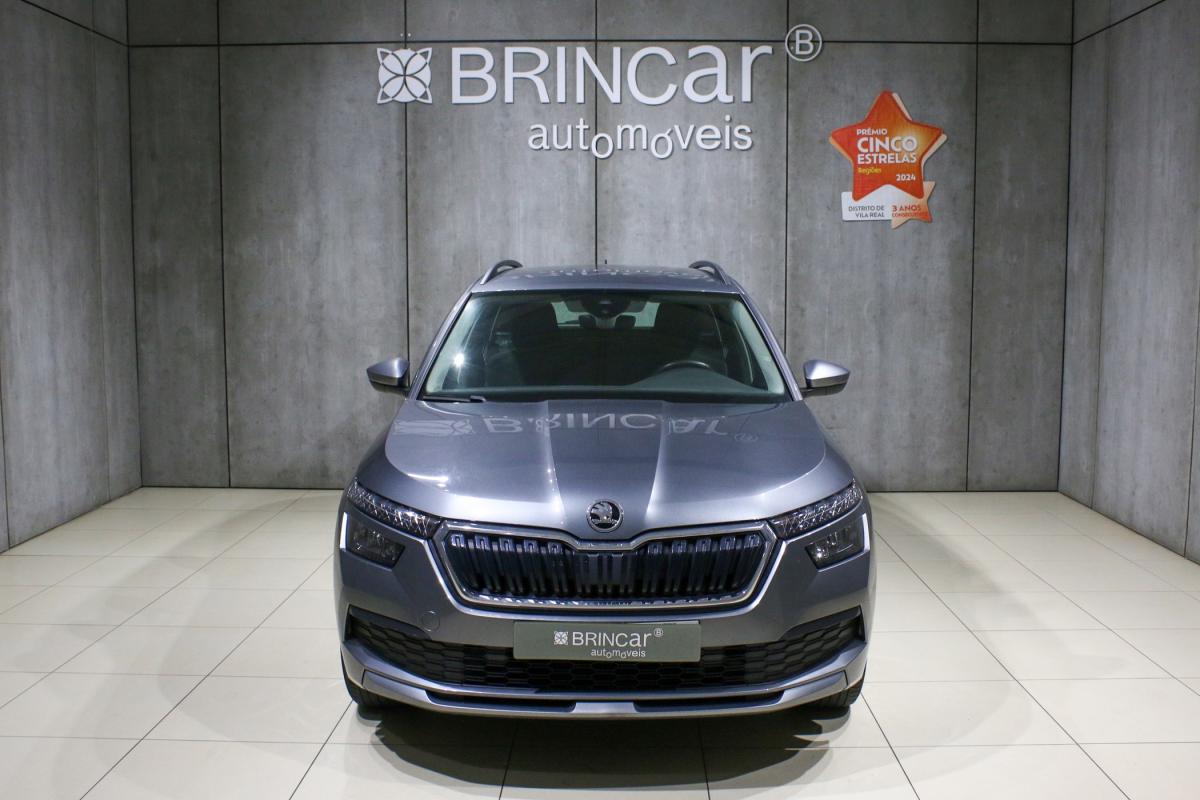 skoda-kamiq-2023-gasolina-999cc