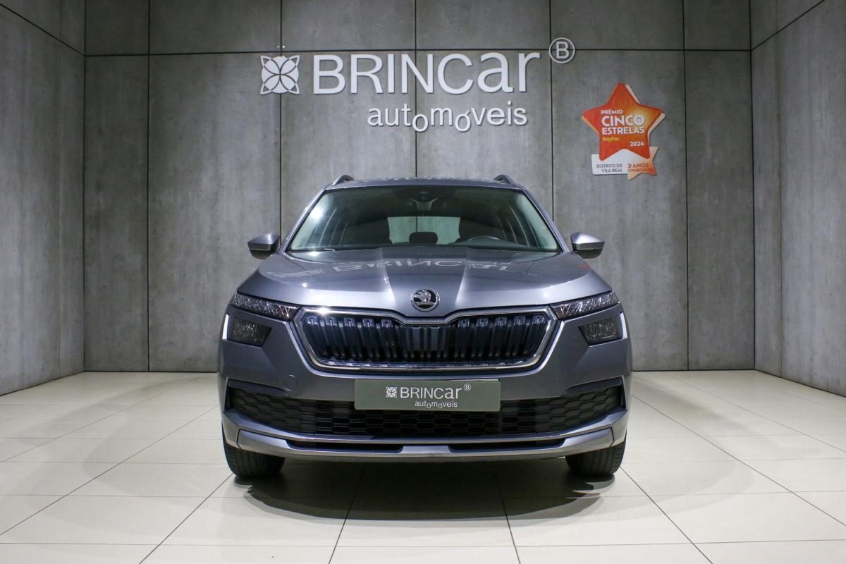 skoda-kamiq-2023-gasolina-999cc