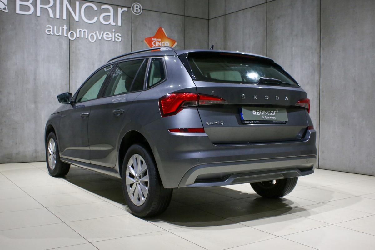 skoda-kamiq-2023-gasolina-999cc