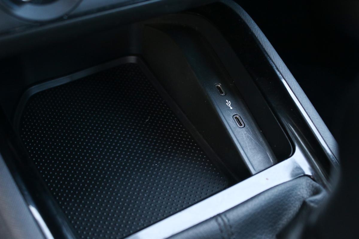 skoda-kamiq-2023-gasolina-999cc