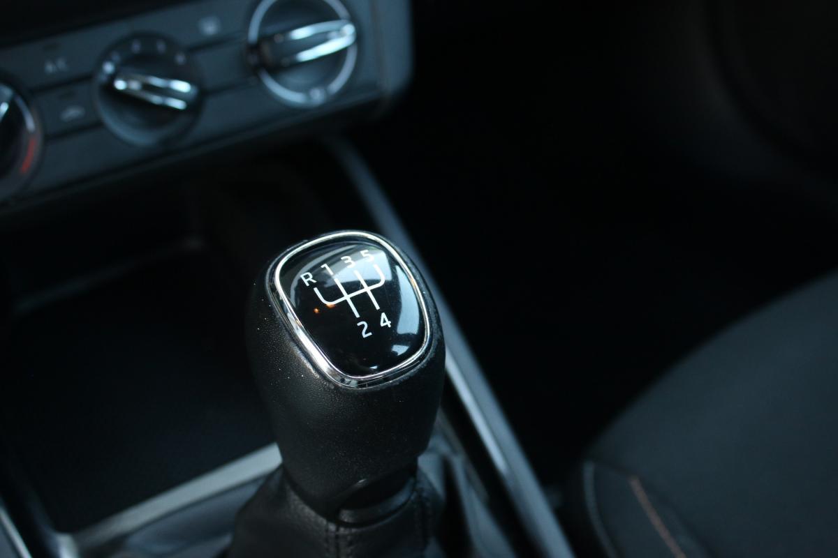 skoda-kamiq-2023-gasolina-999cc
