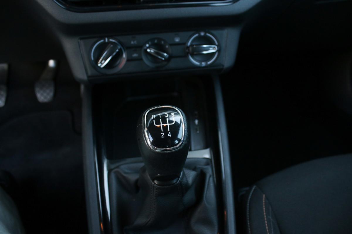 skoda-kamiq-2023-gasolina-999cc