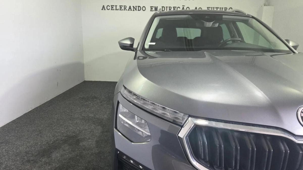 skoda-kamiq-2024-gasolina-999cc