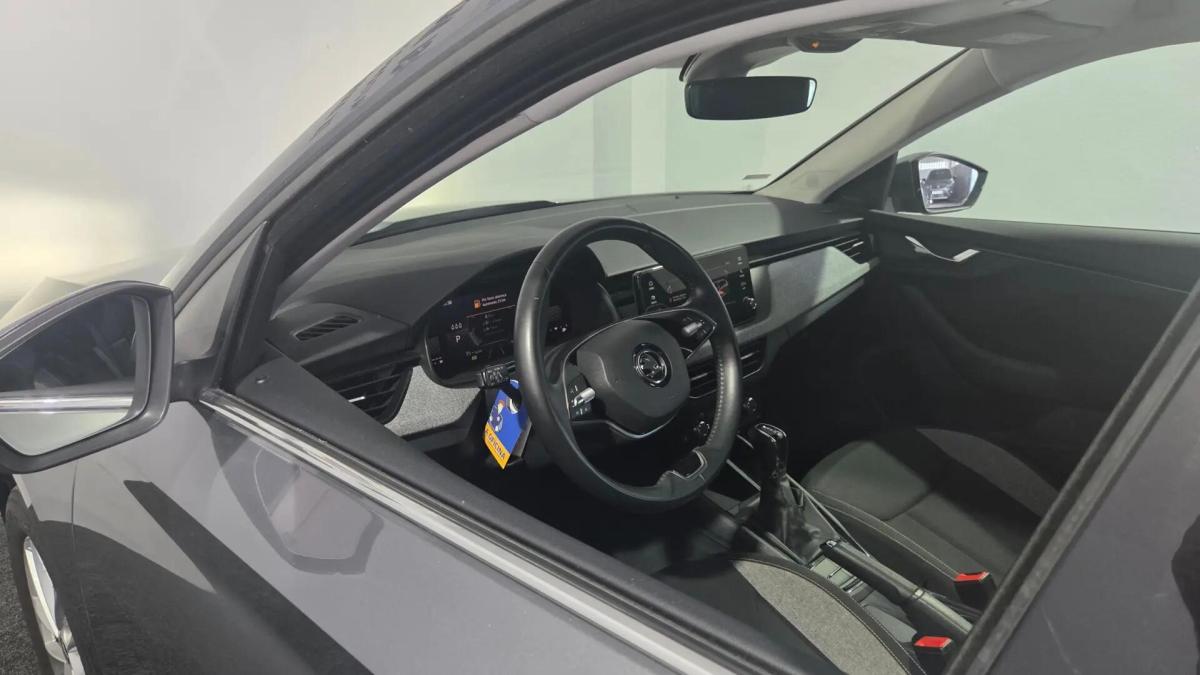 skoda-kamiq-2024-gasolina-999cc
