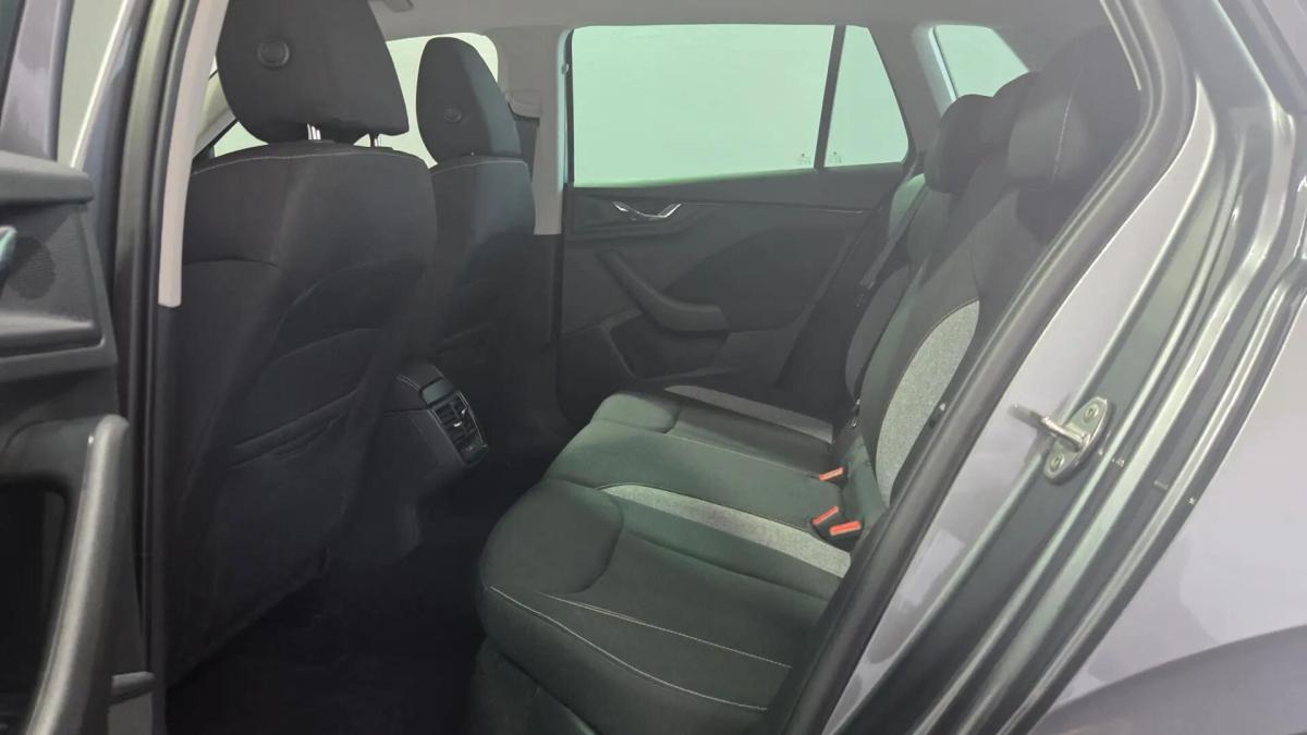 skoda-kamiq-2024-gasolina-999cc