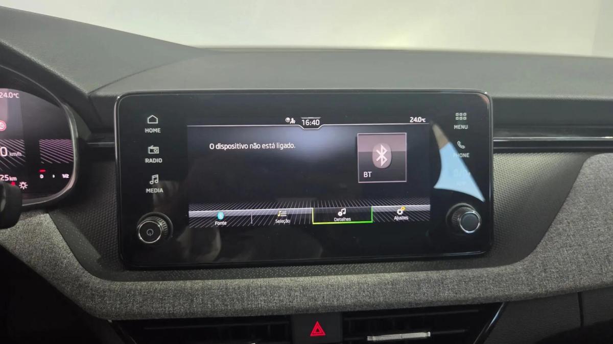 skoda-kamiq-2024-gasolina-999cc