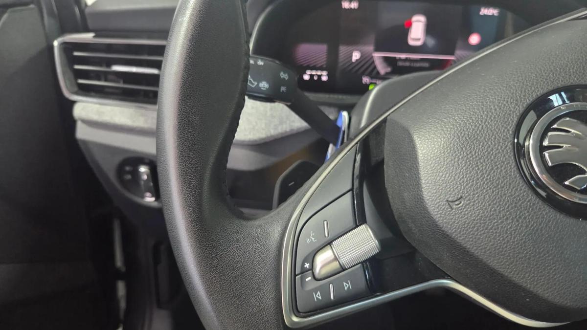 skoda-kamiq-2024-gasolina-999cc