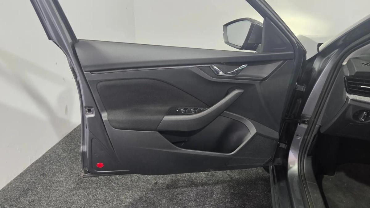 skoda-kamiq-2024-gasolina-999cc