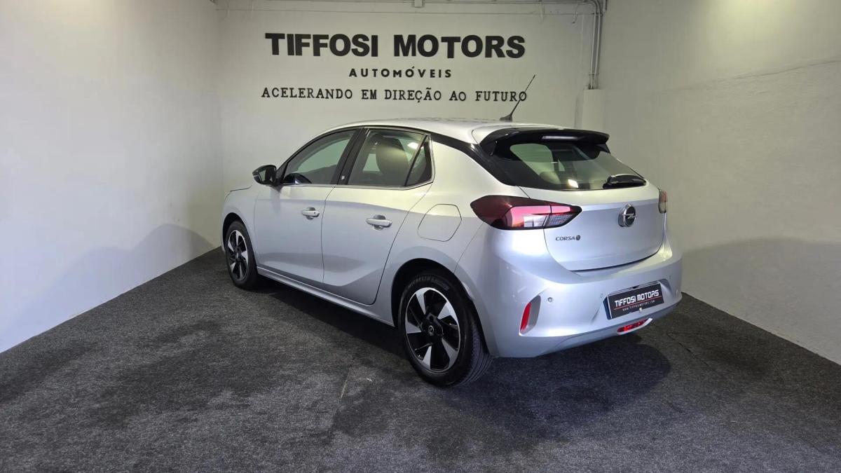 opel-corsa-e-2023-eletrico-0cc