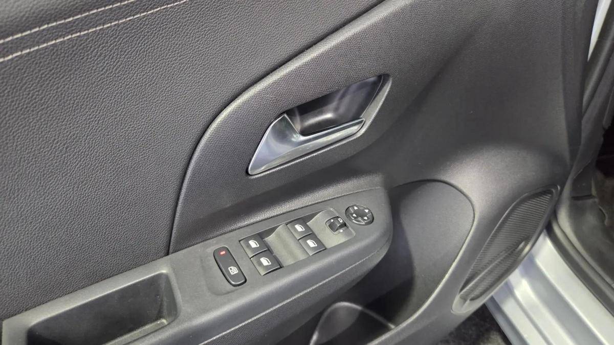 opel-corsa-e-2023-eletrico-0cc