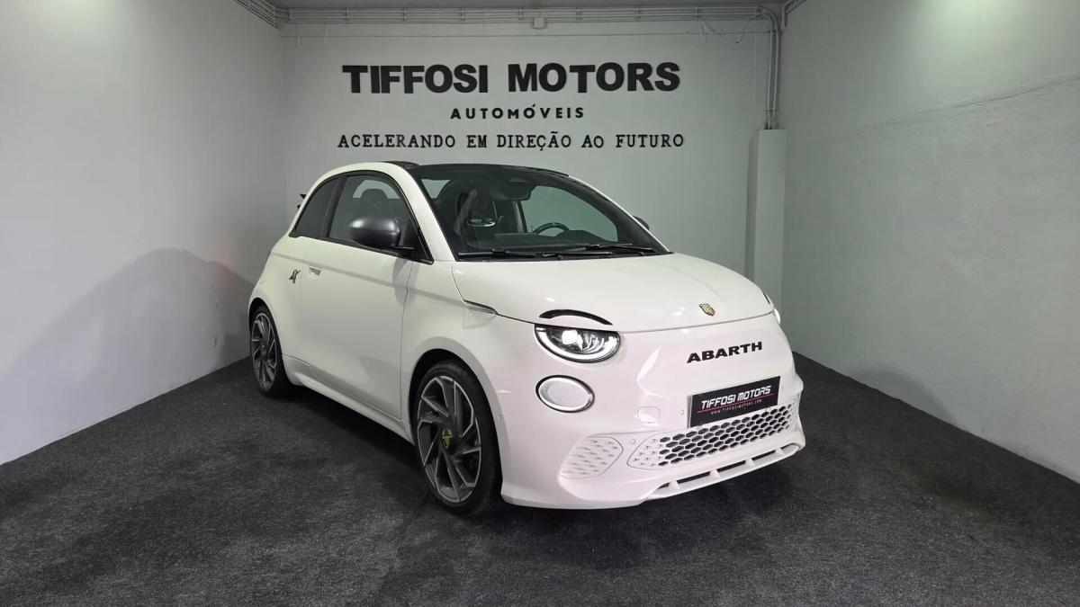 abarth-500-2023-eletrico-0cc