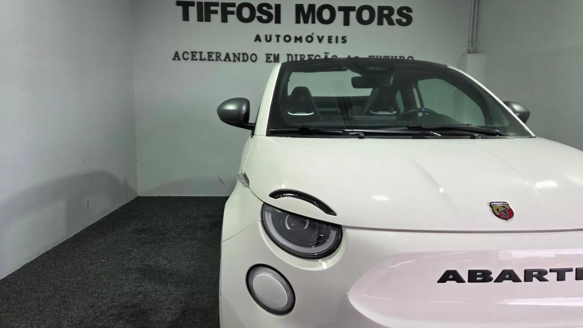 abarth-500-2023-eletrico-0cc