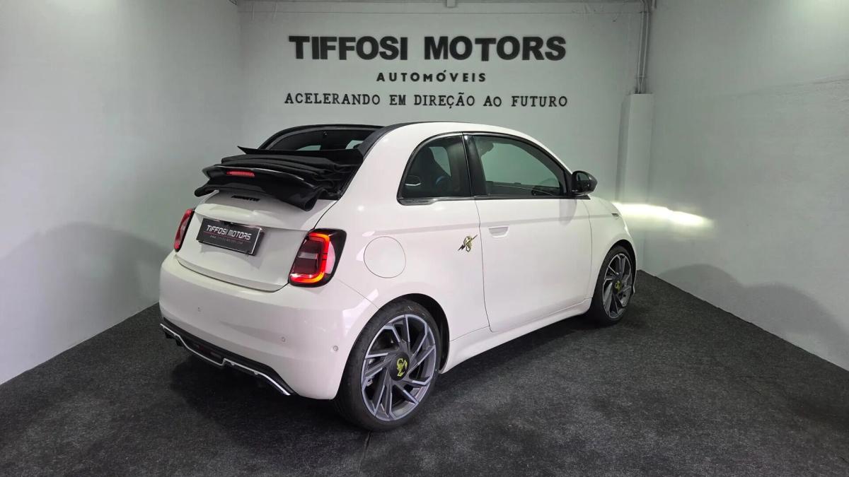 abarth-500-2023-eletrico-0cc