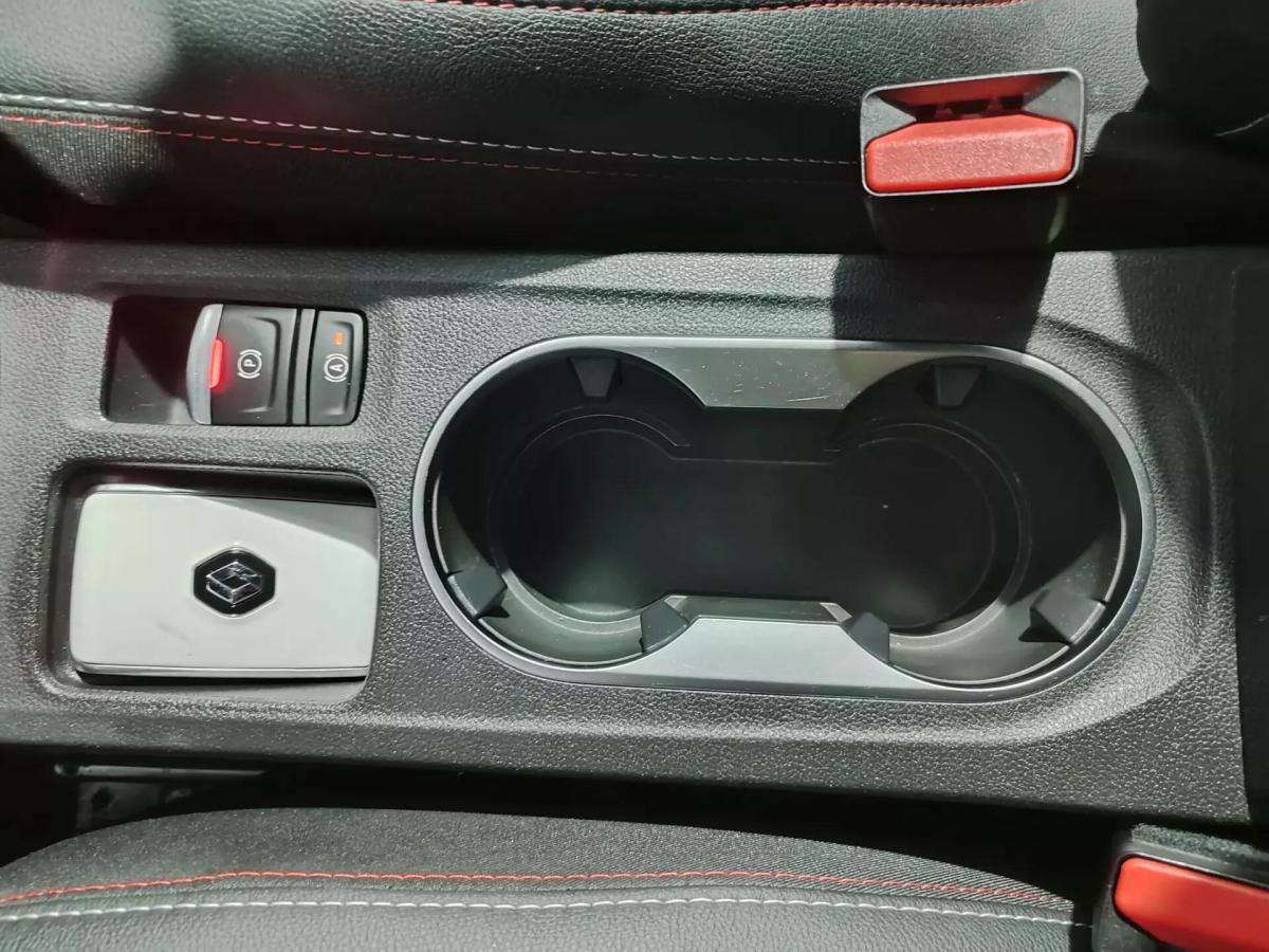 renault-captur-2022-gasolina-999cc