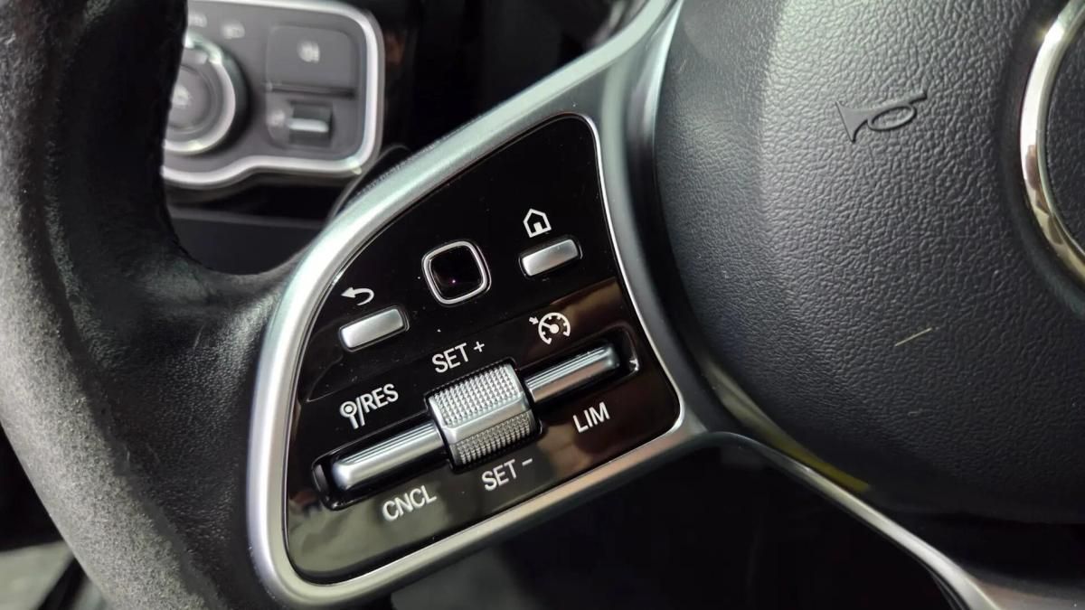 mercedes-benz-cla-180-d-blueefficiency-shooting-brake-2020-diesel-1461cc