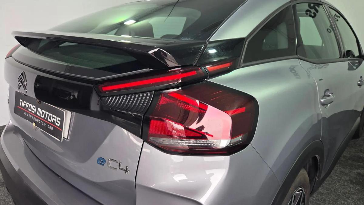 citroen-e-c4-2023-eletrico-0cc