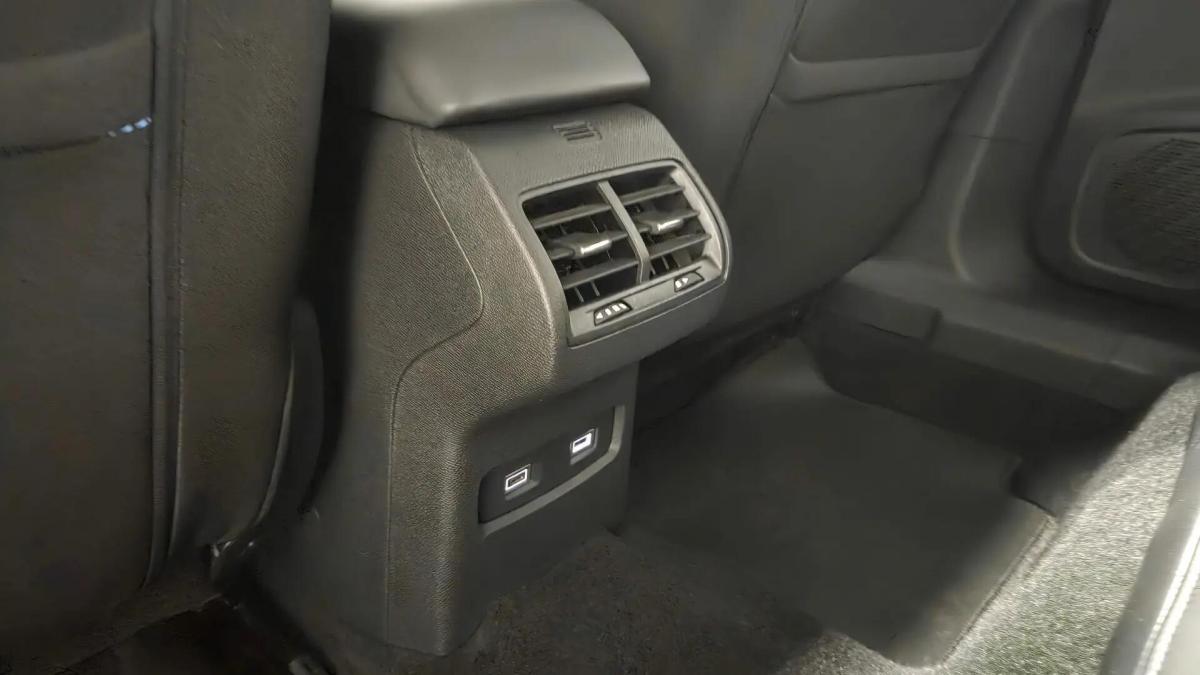 citroen-e-c4-2023-eletrico-0cc