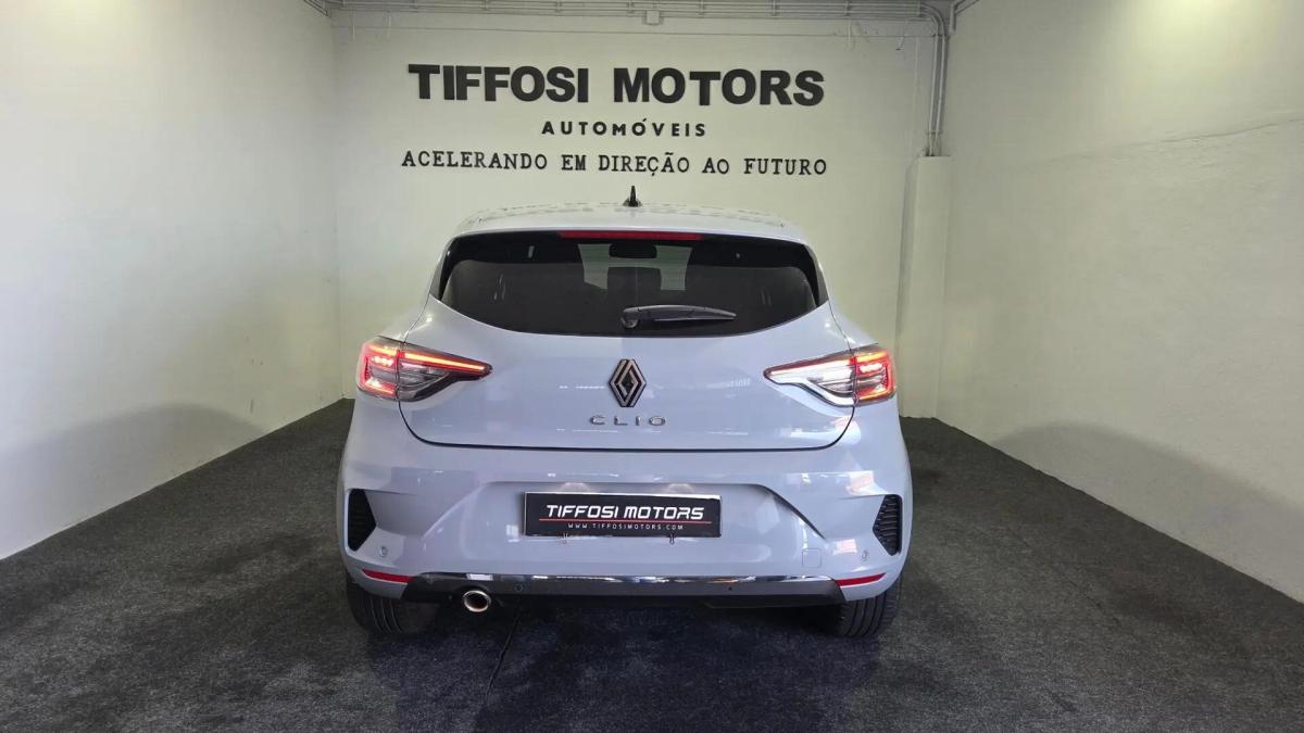 renault-clio-2024-gasolina-999cc